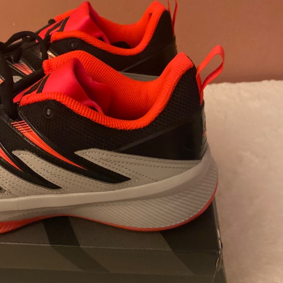 Adidas Dame 3 Sneakers - Picture 7 of 14